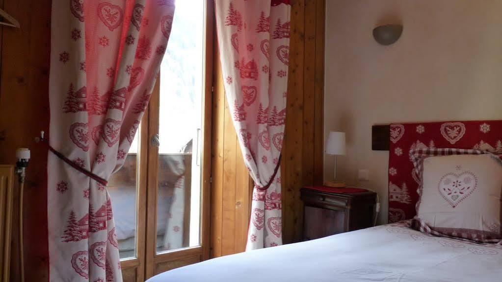 Auberge Des Gorges Servoz Zewnętrze zdjęcie